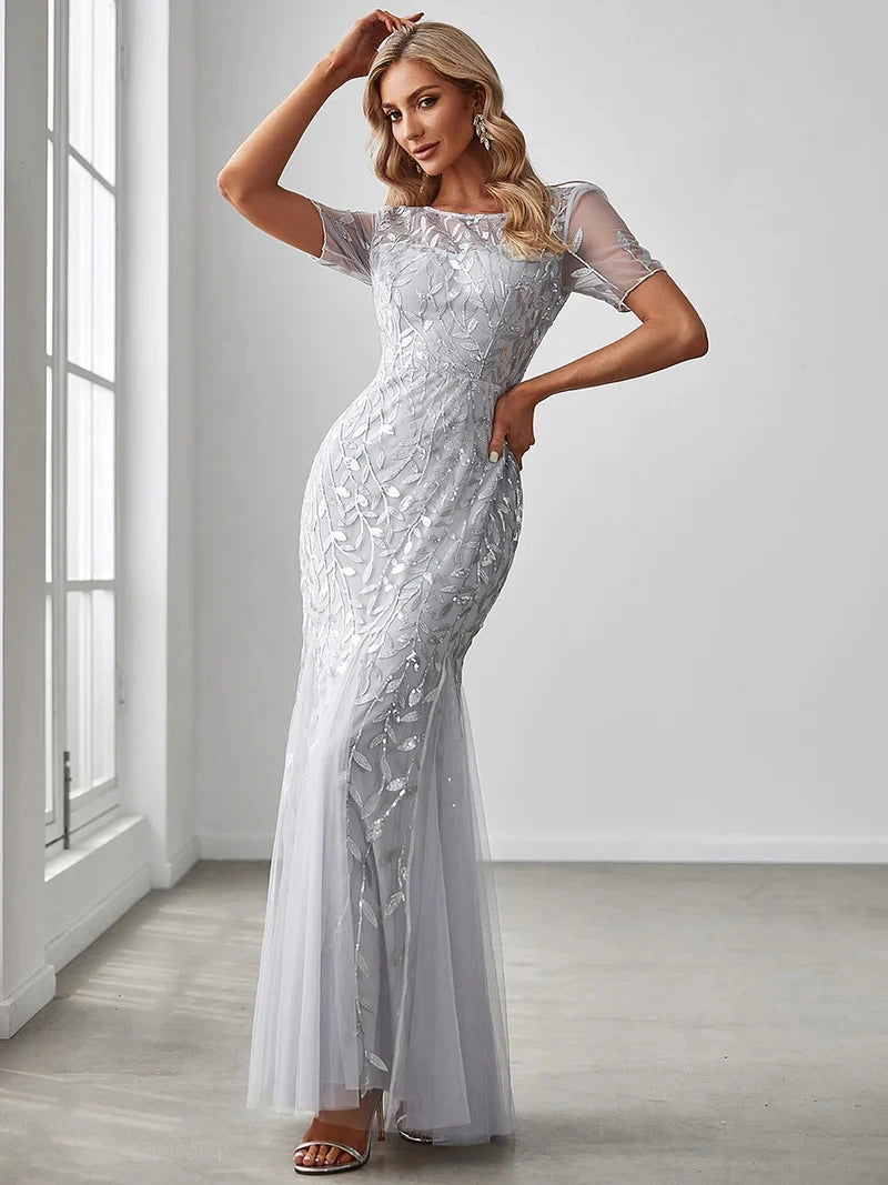 New castle Dress - Your Princess Dress