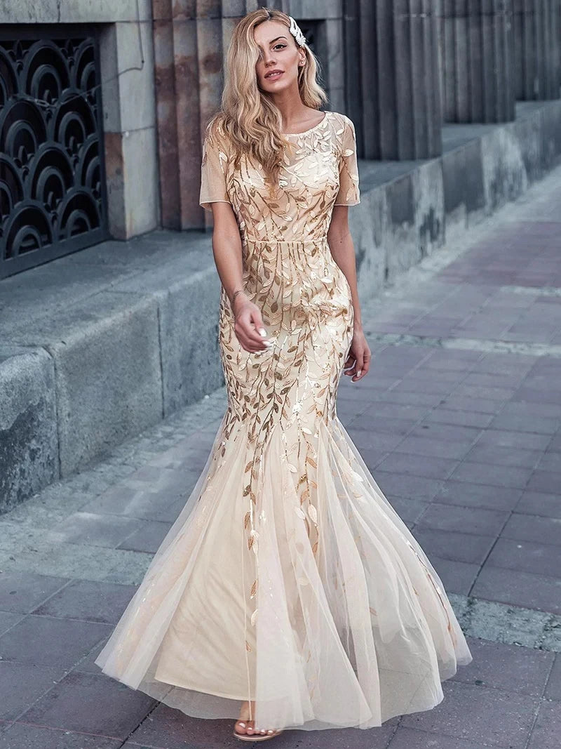 New castle Dress - Your Princess Dress