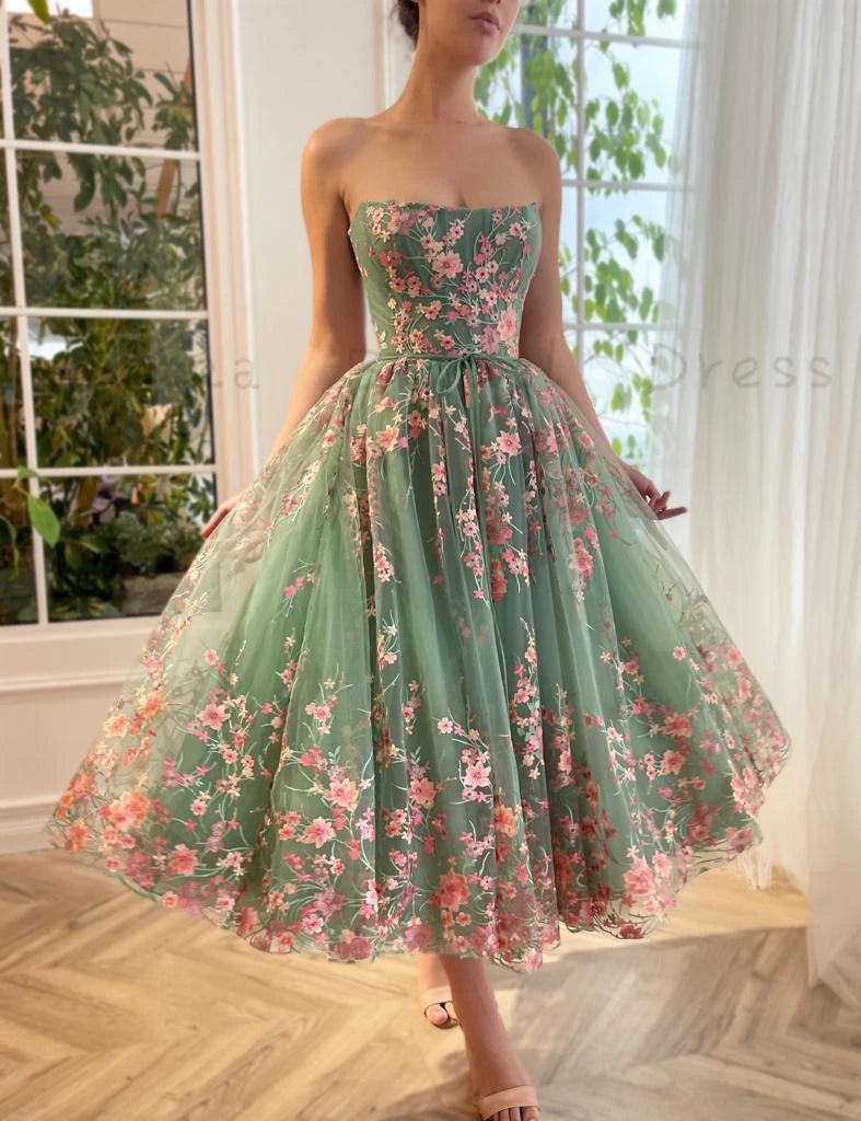 Palais Royal Garden Dress - Your Princess Dress