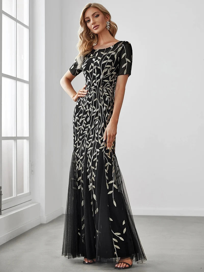 New castle Dress - Your Princess Dress