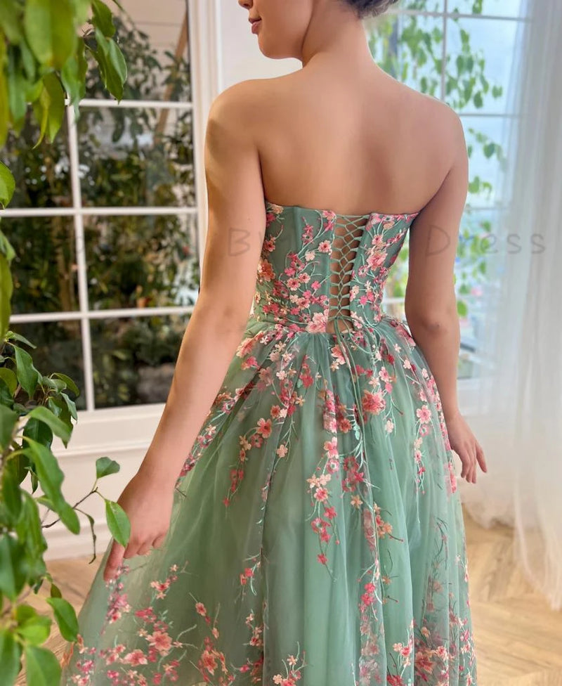 Palais Royal Garden Dress - Your Princess Dress